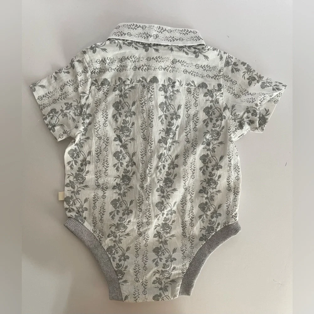 NWT Me & Henry Sugar & Spice Onesie. - Picture 3 of 4